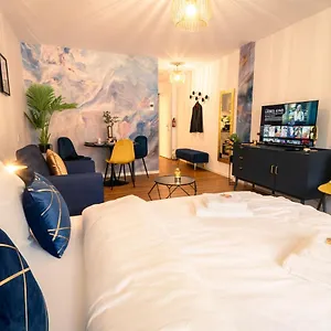 Premium - 1 Min To Hbf City Airport Mannheim